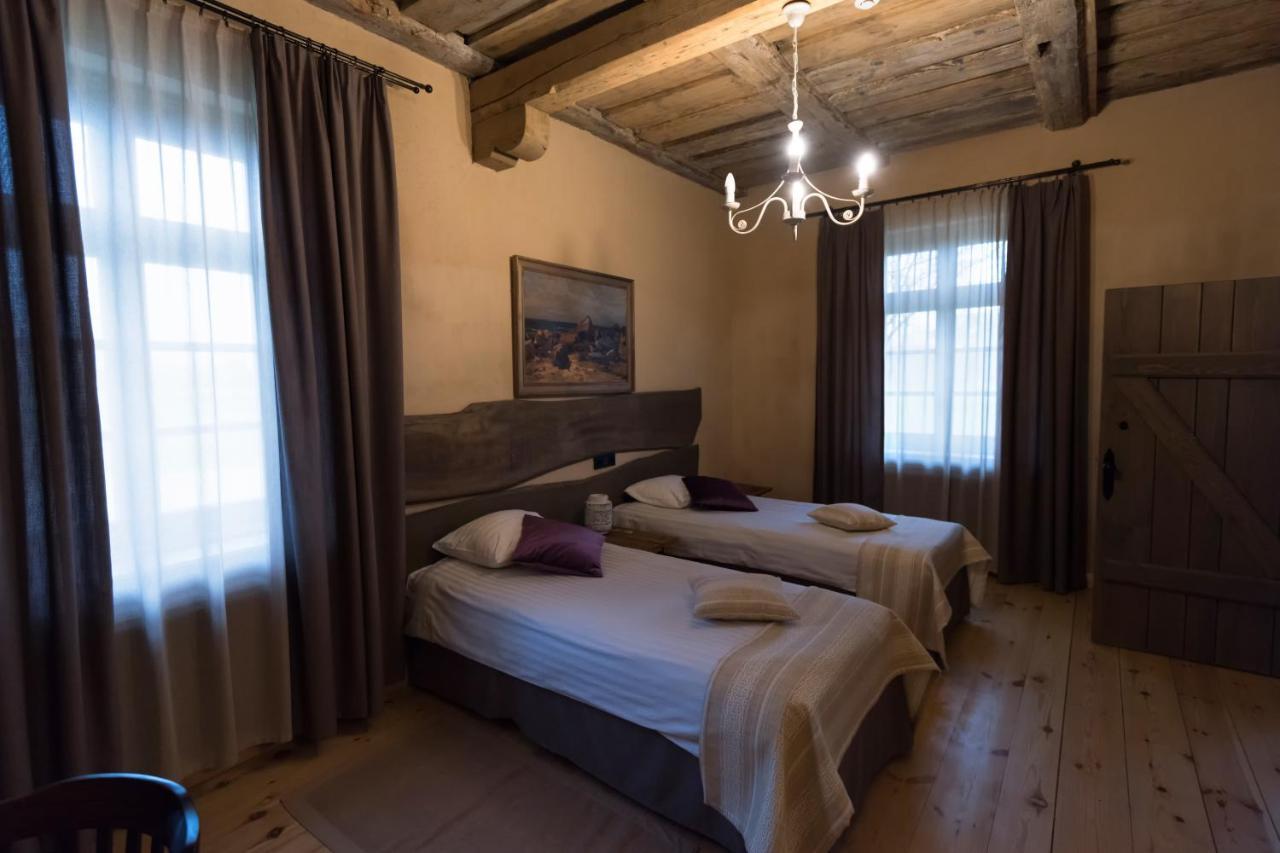 Mazmezotnes Muiza Hotel Екстериор снимка